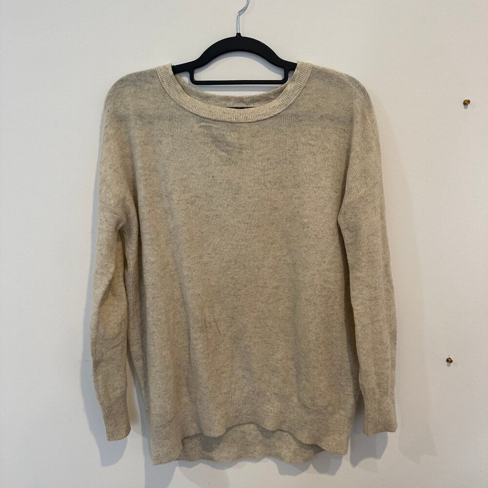 Vince Women's Beige Crew Neck Pullover Knitted Sweater Size 2XS